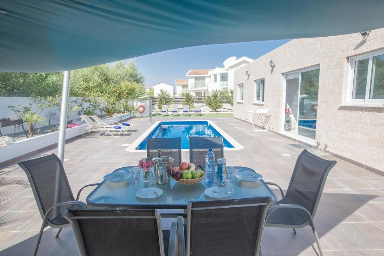 Broadway Villas Protarász Nyaraló